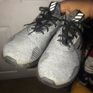 Alpha bounce size 12